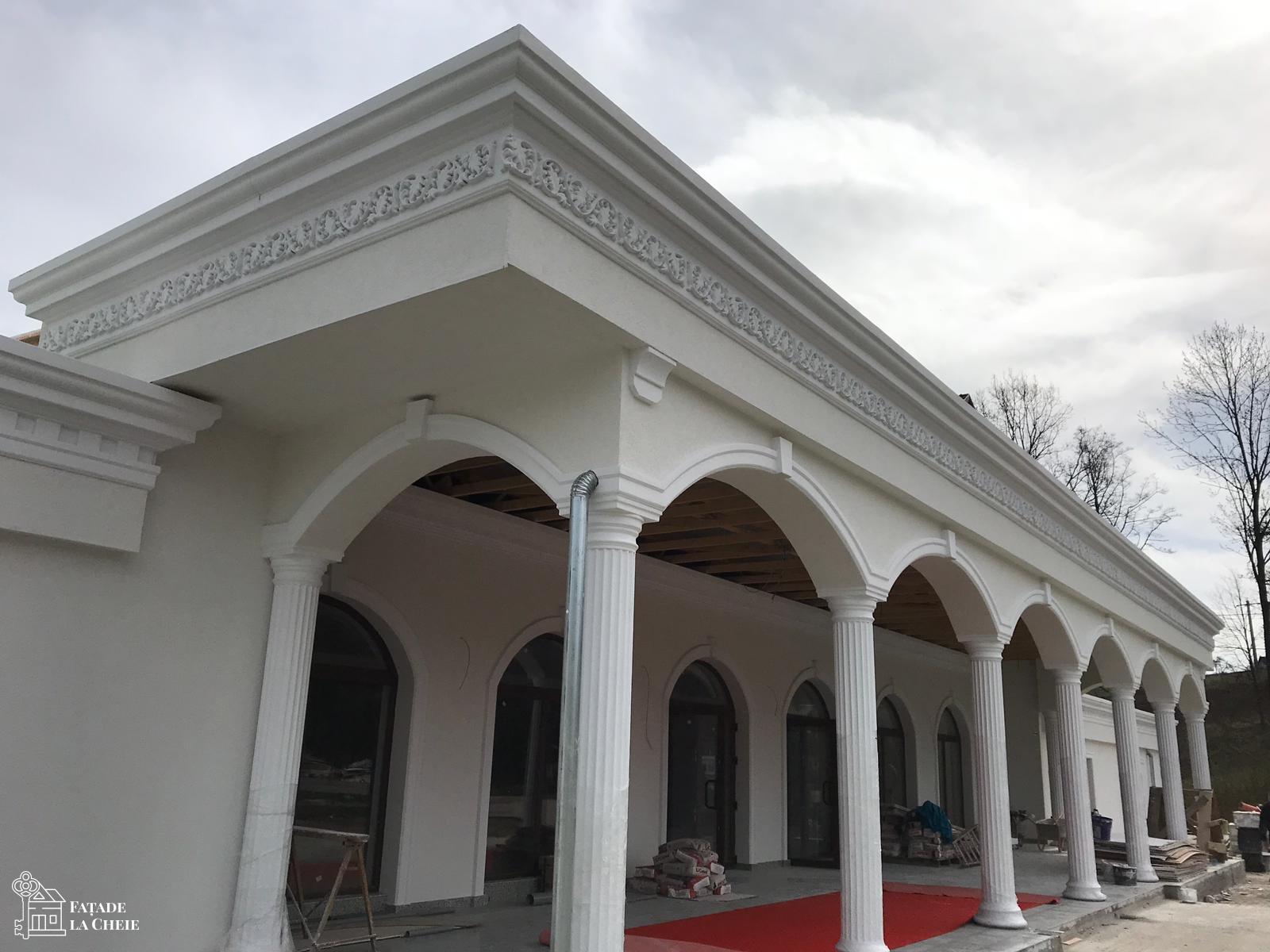 Salon Evenimente Brad